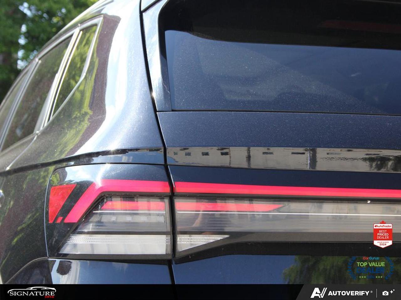 2025 Volkswagen Taos Highline No Accident Panoroof Navigation Photo