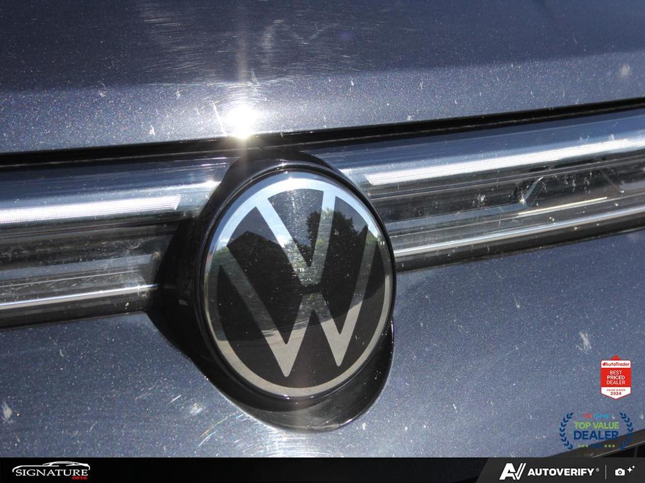 2025 Volkswagen Taos Highline No Accident Panoroof Navigation Photo