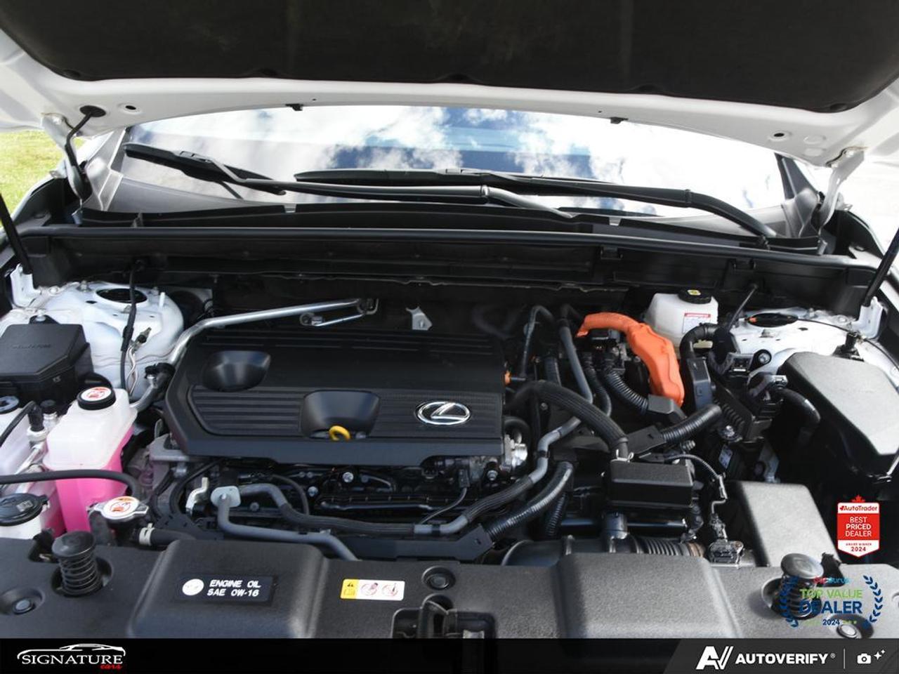 2022 Lexus NX 350h Premium Photo