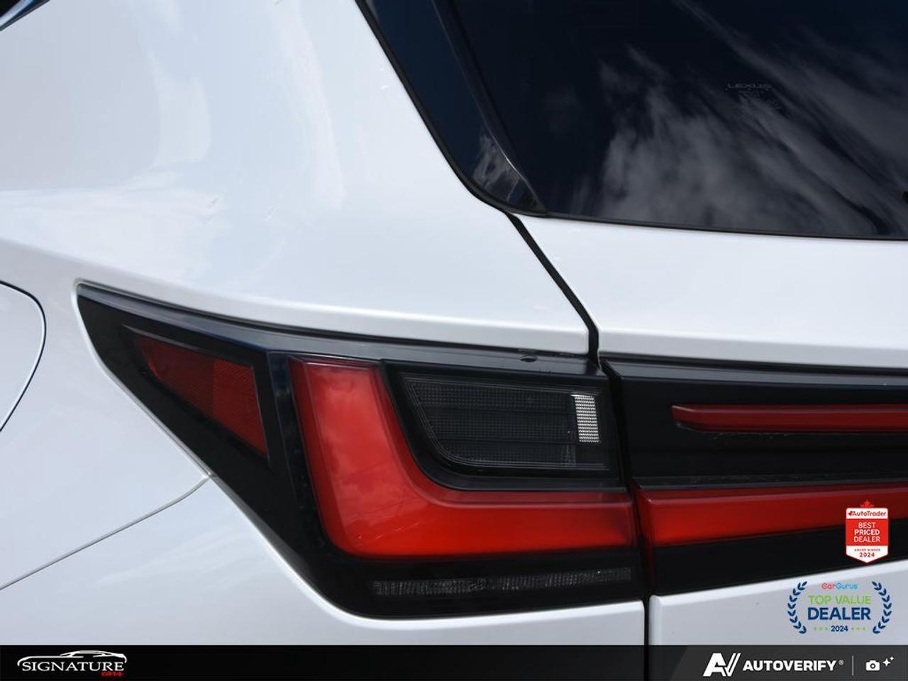2022 Lexus NX 350h Premium Photo
