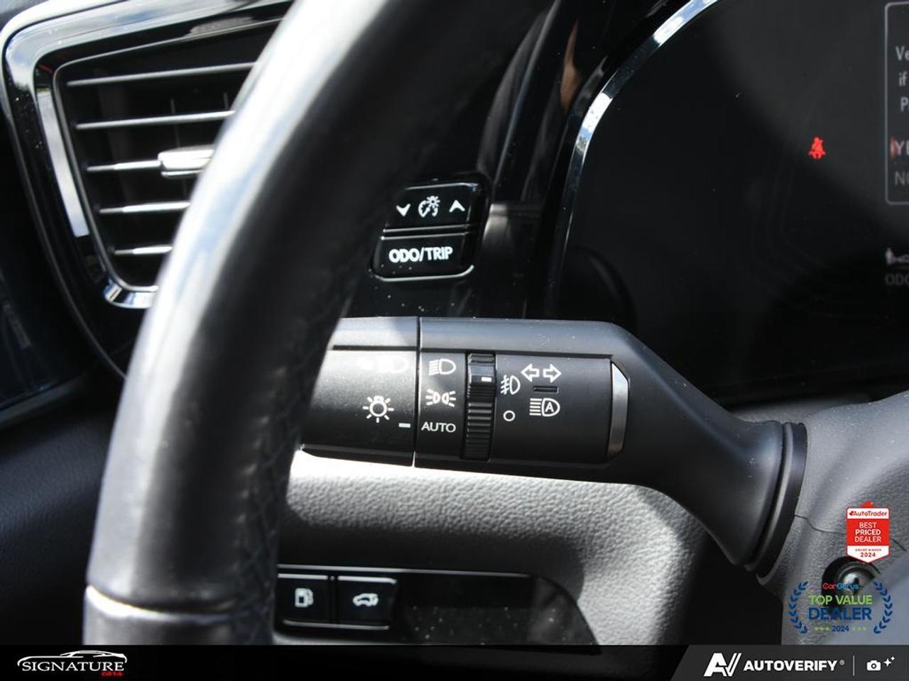 2022 Lexus NX 350h Premium Photo