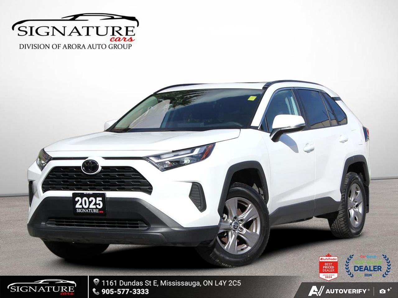 2025 Toyota RAV4 XLE AWD No Accident Sunroof Carplay BSM Photo0