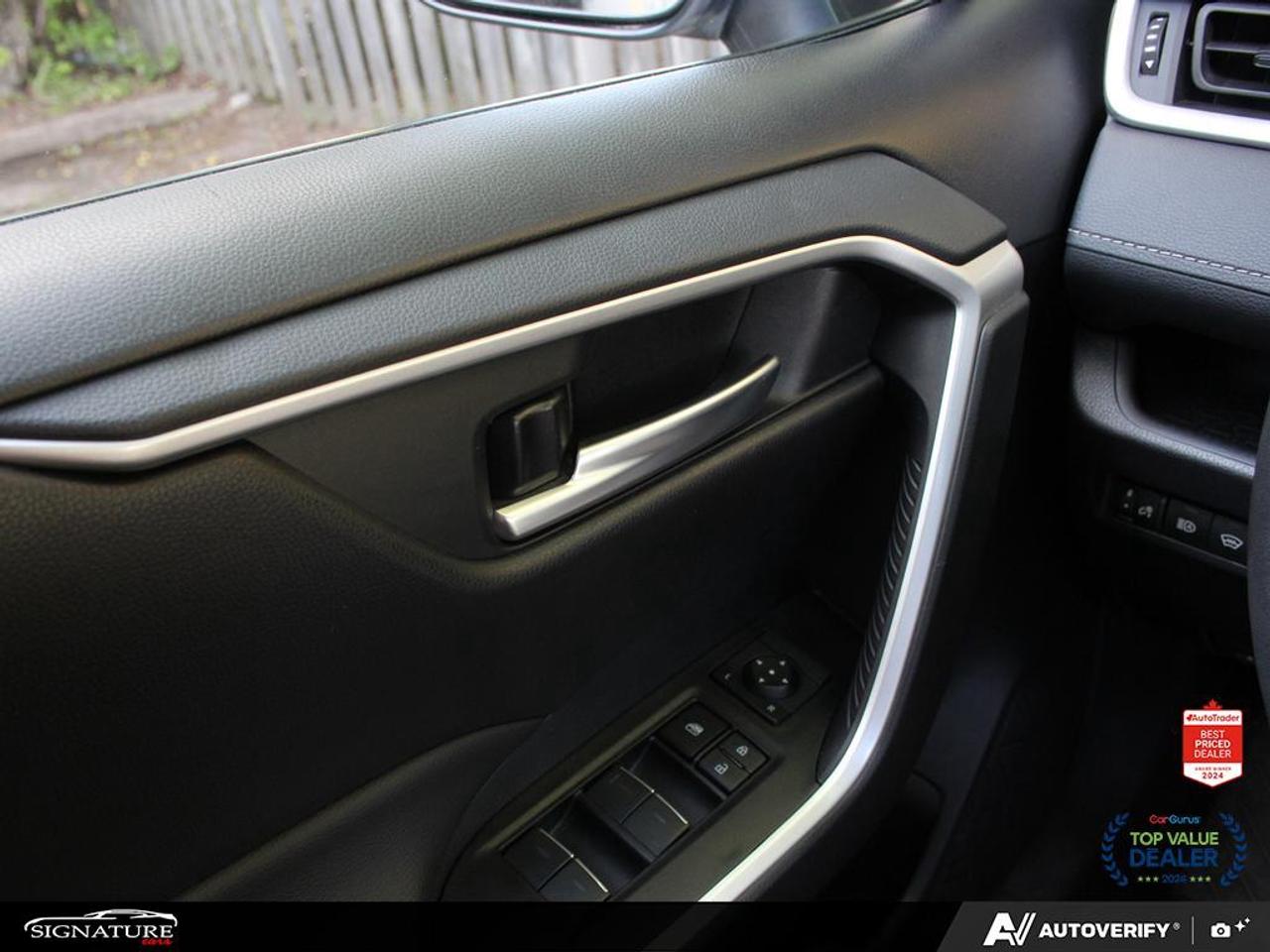 2025 Toyota RAV4 XLE AWD No Accident Sunroof Carplay BSM Photo