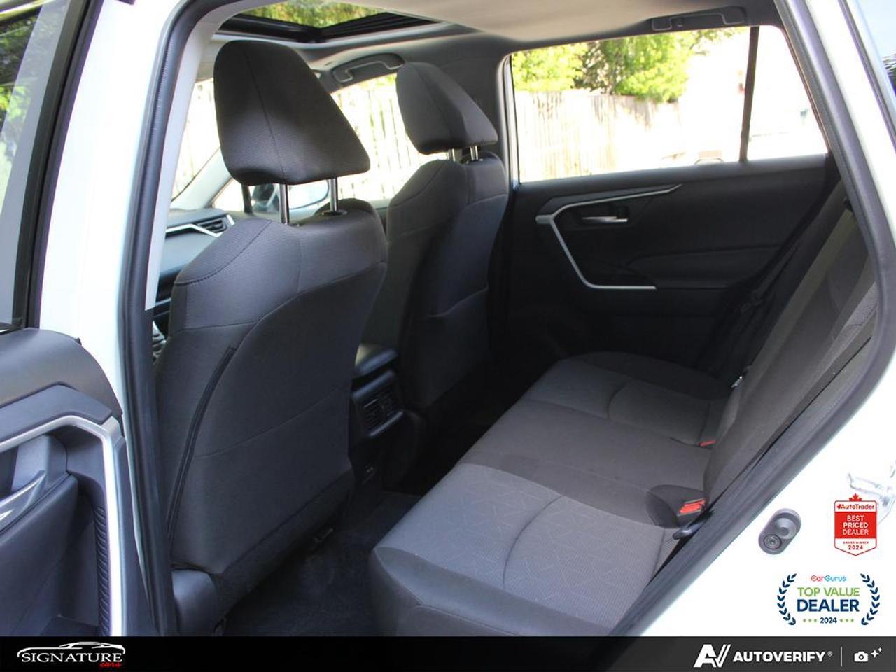 2025 Toyota RAV4 XLE AWD No Accident Sunroof Carplay BSM Photo