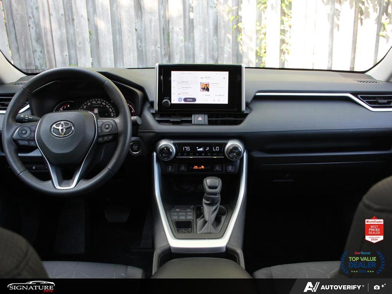 2025 Toyota RAV4 XLE AWD No Accident Sunroof Carplay BSM Photo