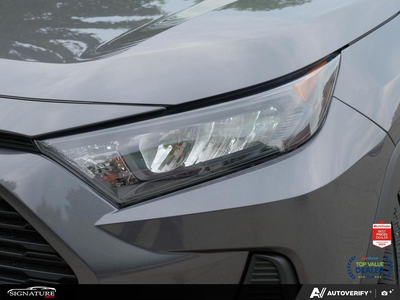 2021 Toyota RAV4 LE No Accident Carplay BSM Htd Seats Photo