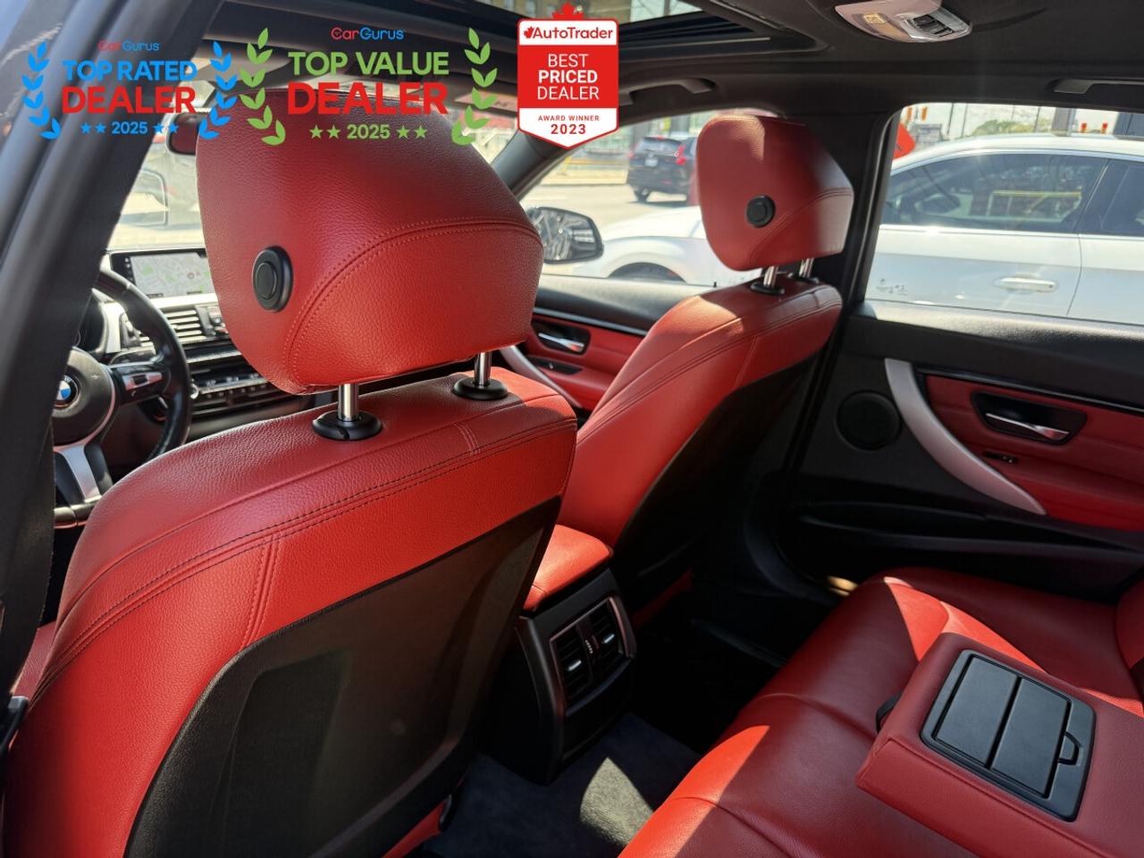 2018 BMW 3 Series 330i //M PKG | SUNROOF | RED LEATHER | CARPLAY Photo