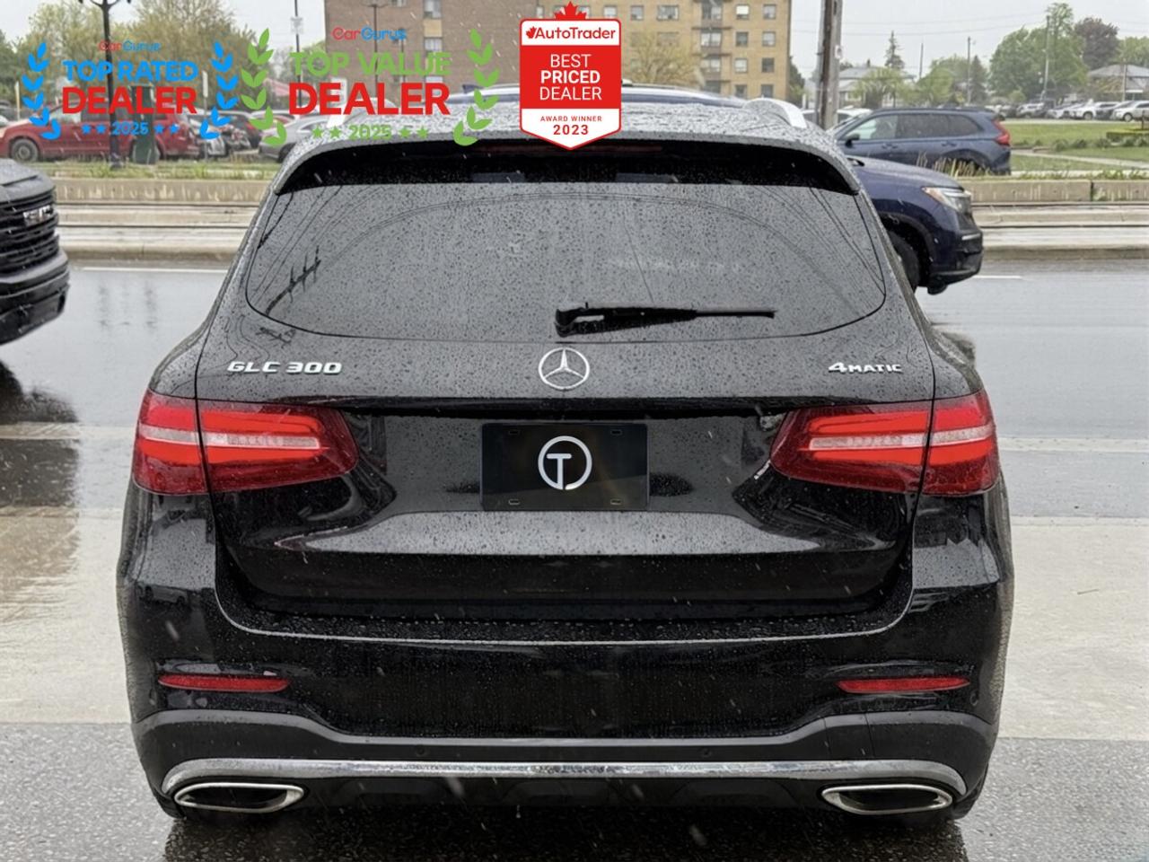 2017 Mercedes-Benz GLC-Class 300 //AMG PKG | PANO | LOADED Photo
