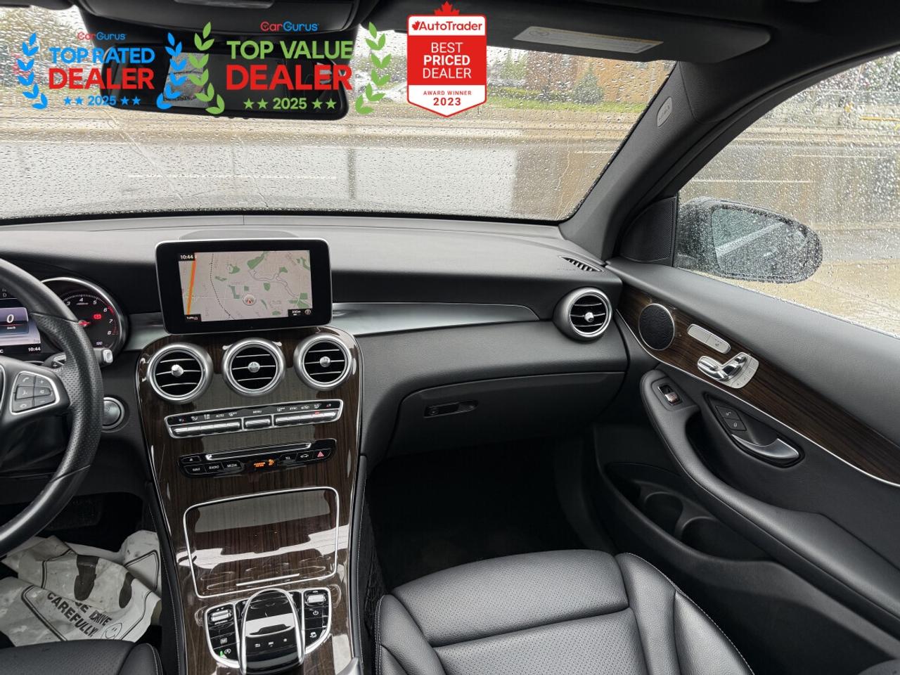 2017 Mercedes-Benz GLC-Class 300 //AMG PKG | PANO | LOADED Photo