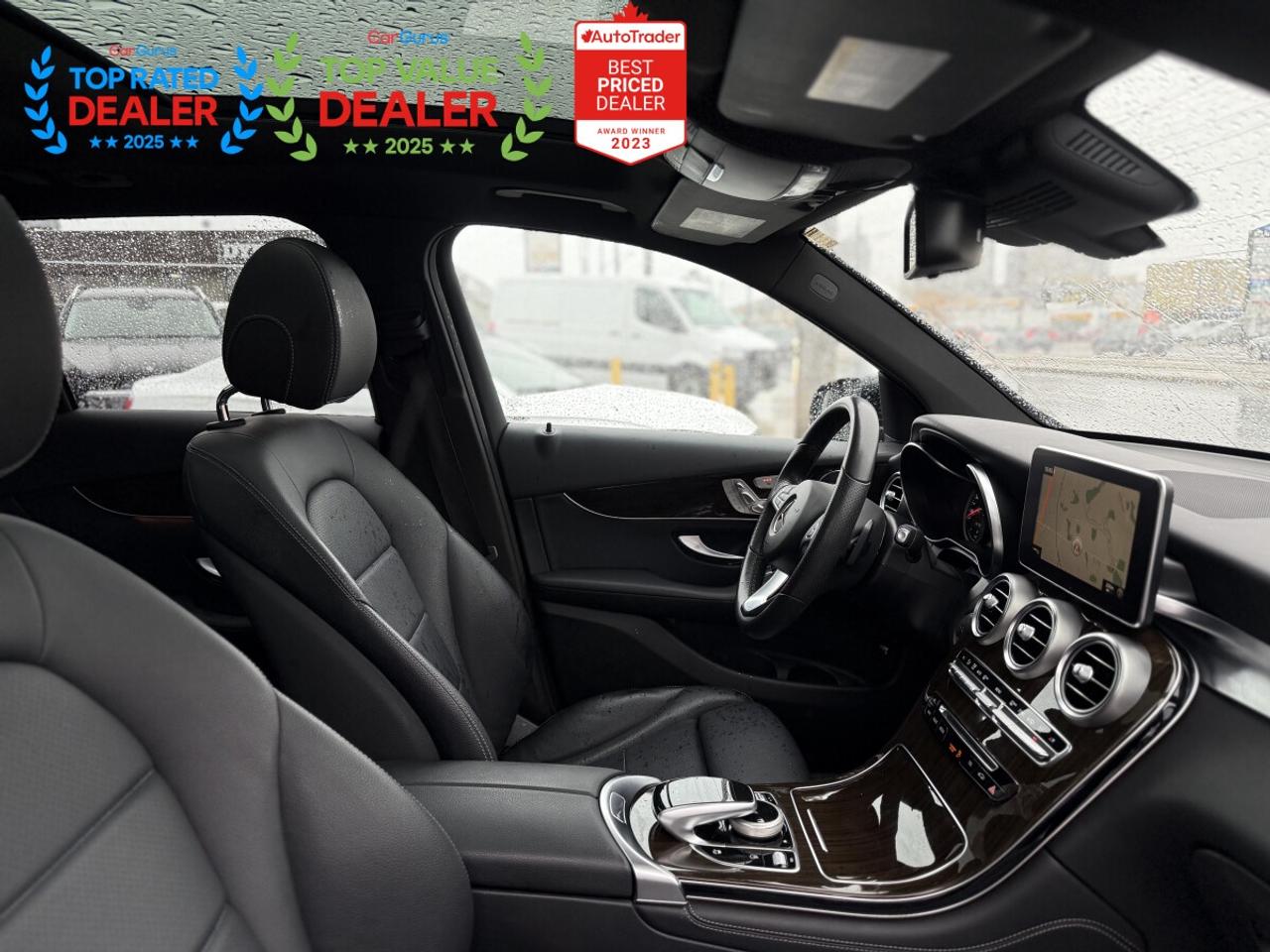 2017 Mercedes-Benz GLC-Class 300 //AMG PKG | PANO | LOADED Photo