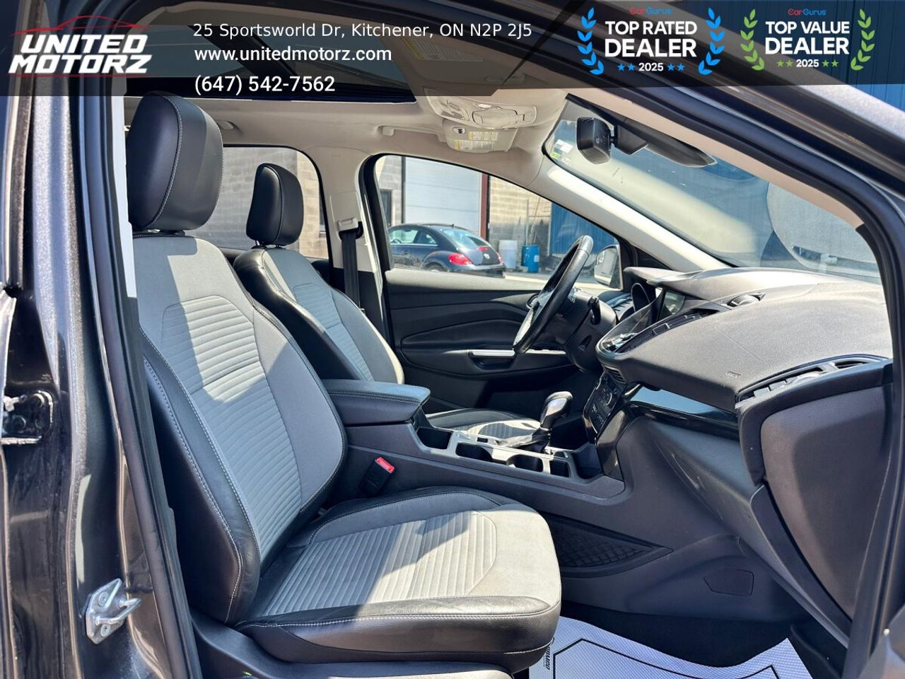 2019 Ford Escape Titanium ~SAFETY CERTIFIED~ NO ACCIDENTS~ Photo