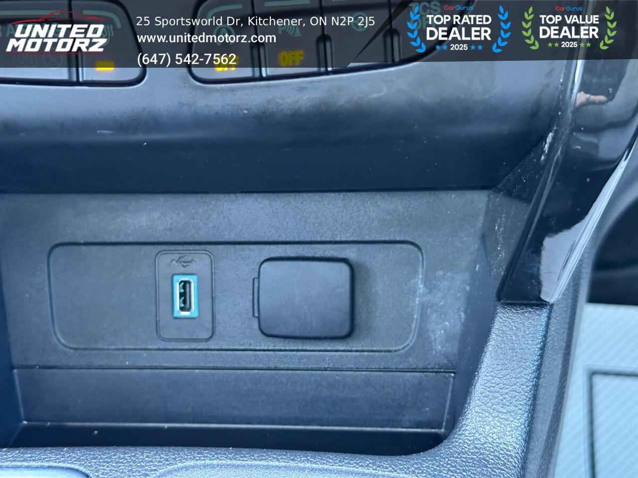 2019 Ford Escape Titanium ~SAFETY CERTIFIED~ NO ACCIDENTS~ Photo