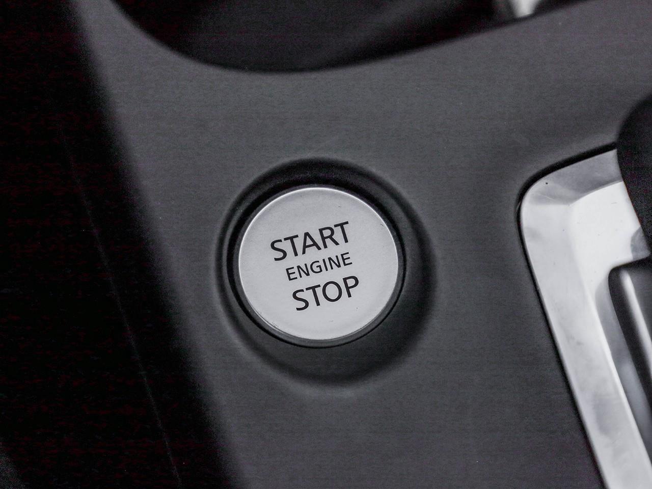 2025 Infiniti QX50 Sport BOSE PREMIUM AUDIO-HEATED AND COOLED LEATHER SEATS-HEATED STEERING WHEEL-MOONROOF- Photo