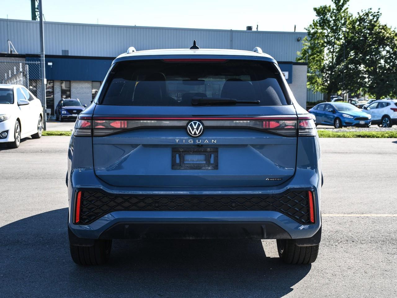 2025 Volkswagen Tiguan 2025 Volkswagen Tiguan - Highline R-Line 4MOTION | Stock #LK00870T Photo