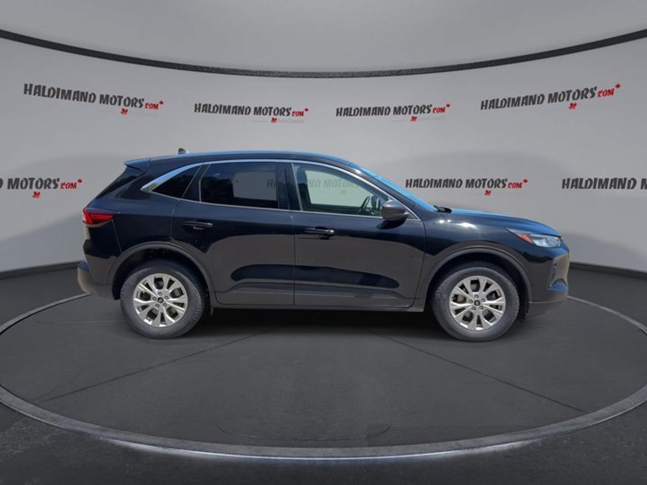 2024 Ford Escape Active AWD | Heated Steering Wheel Photo