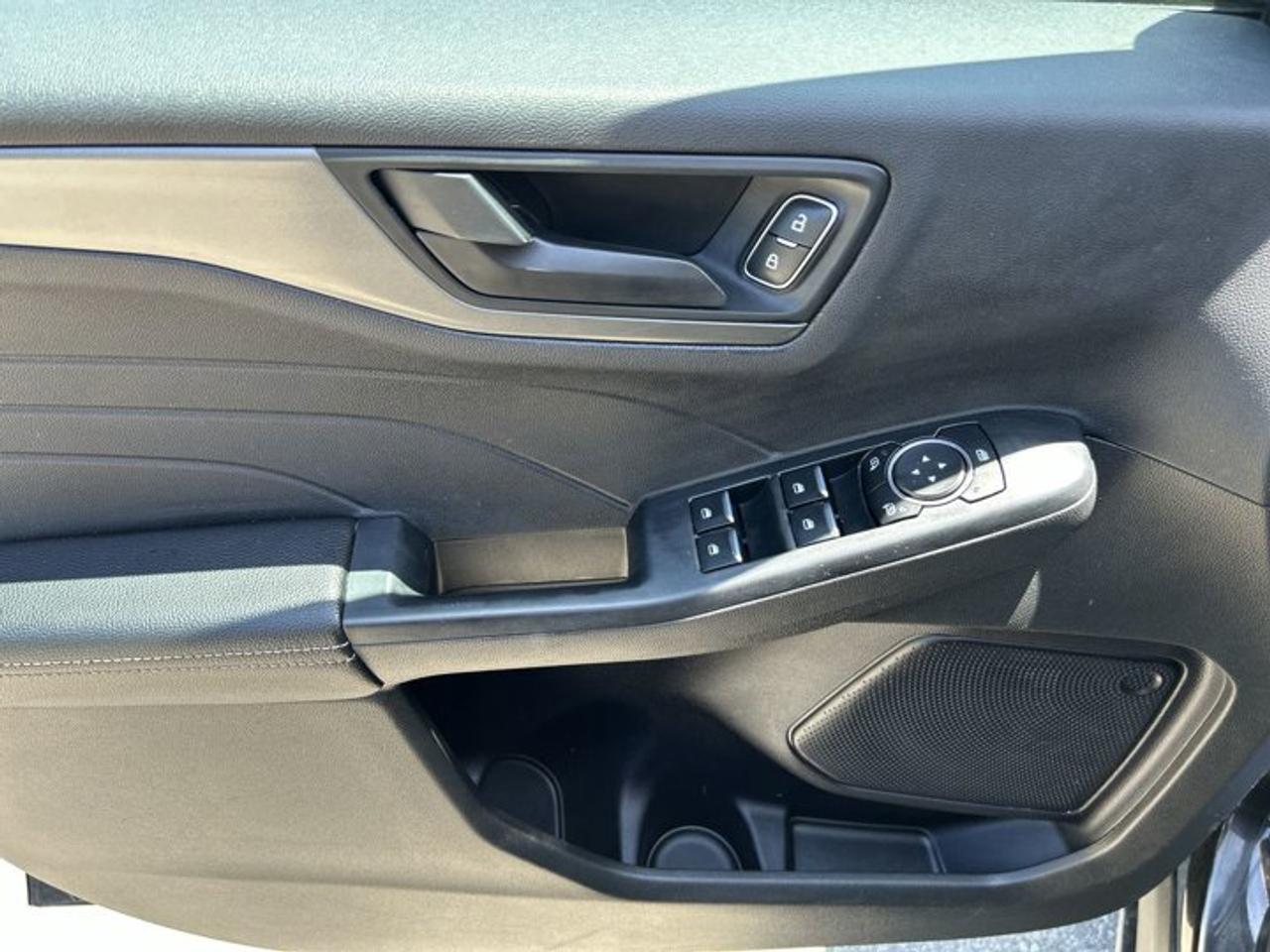 2024 Ford Escape Active AWD | Heated Steering Wheel Photo