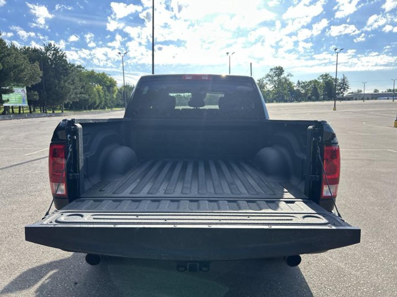 2023 RAM 1500 Classic Express Crew Cab 5'7 Box 4x4 | One Owner | No Accidents Photo