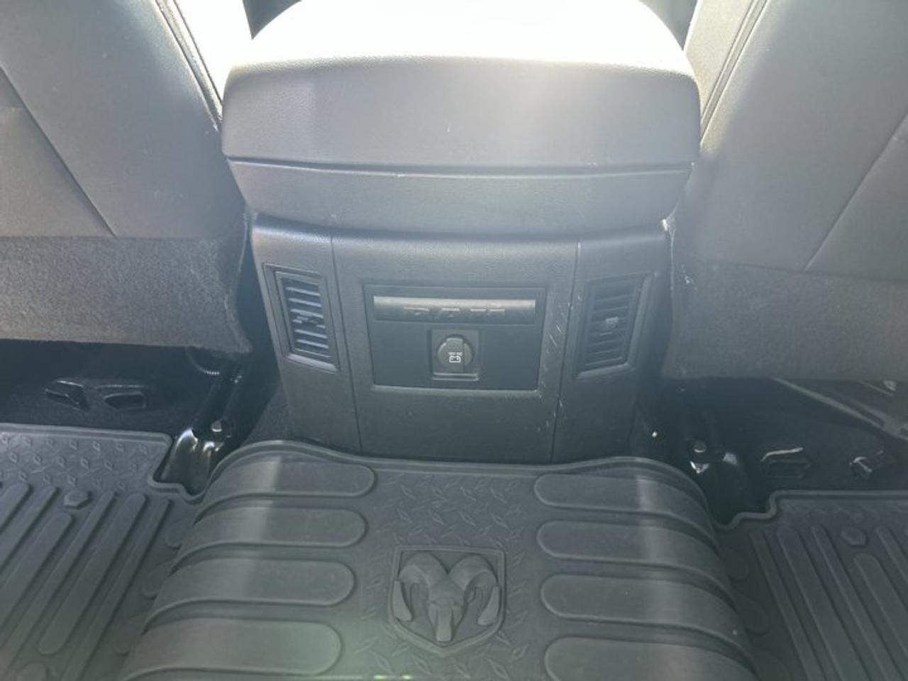 2023 RAM 1500 Classic Express Crew Cab 5'7 Box 4x4 | One Owner | No Accidents Photo