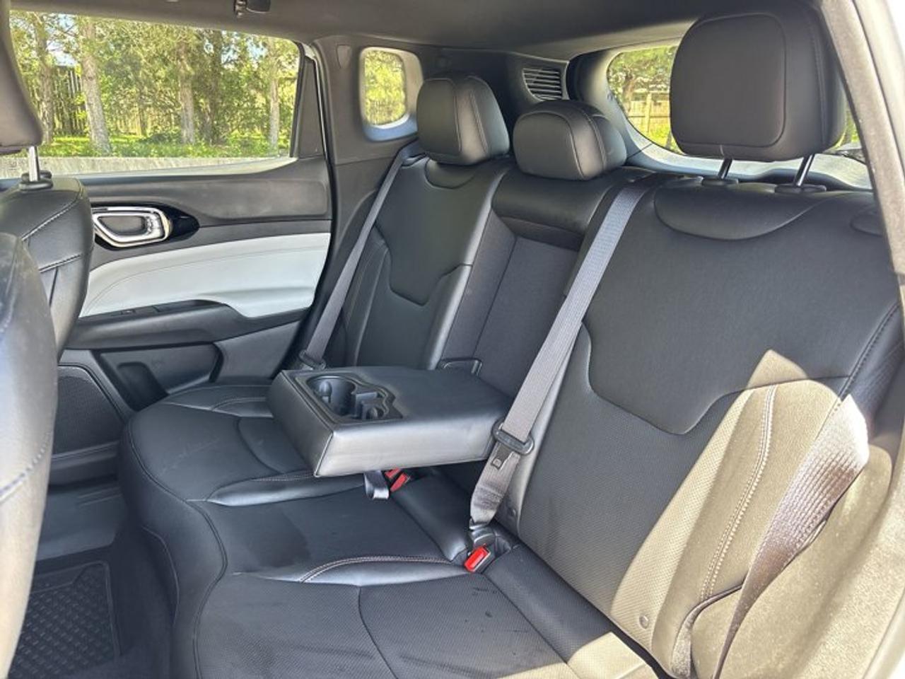 2024 Jeep Compass Limited 4x4 | No Accidents | Leather Seats | 360 Camera Photo