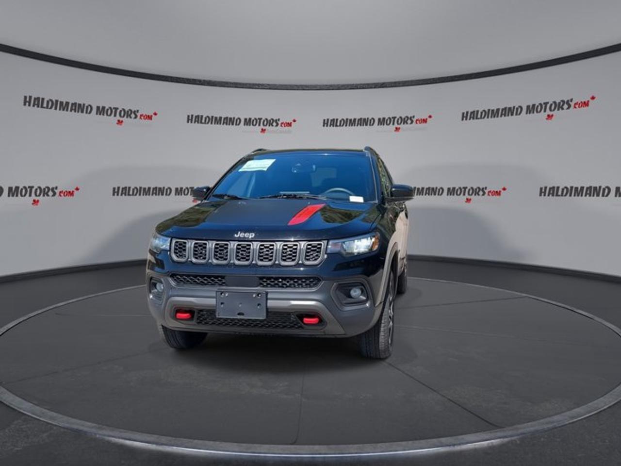2024 Jeep Compass Trailhawk 4x4 | Panoramic Sunroof | Heated Steering Photo