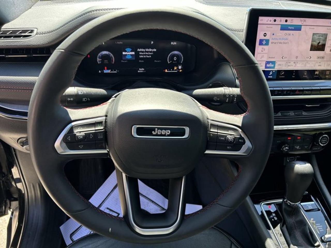 2024 Jeep Compass Trailhawk 4x4 | Panoramic Sunroof | Heated Steering Photo