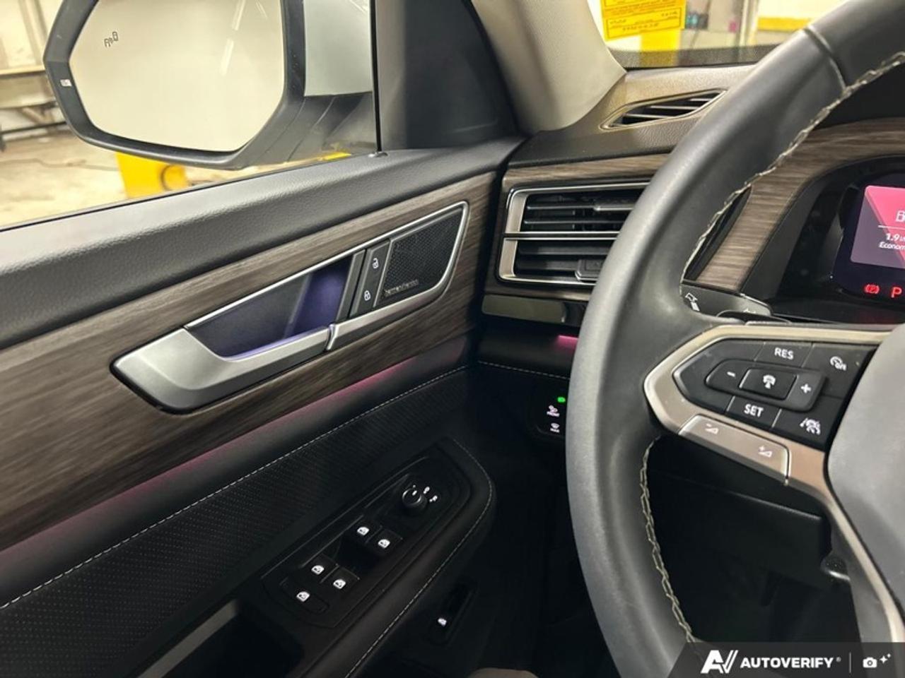 2024 Volkswagen Atlas Highline 2.0 TSI  - Navigation Photo