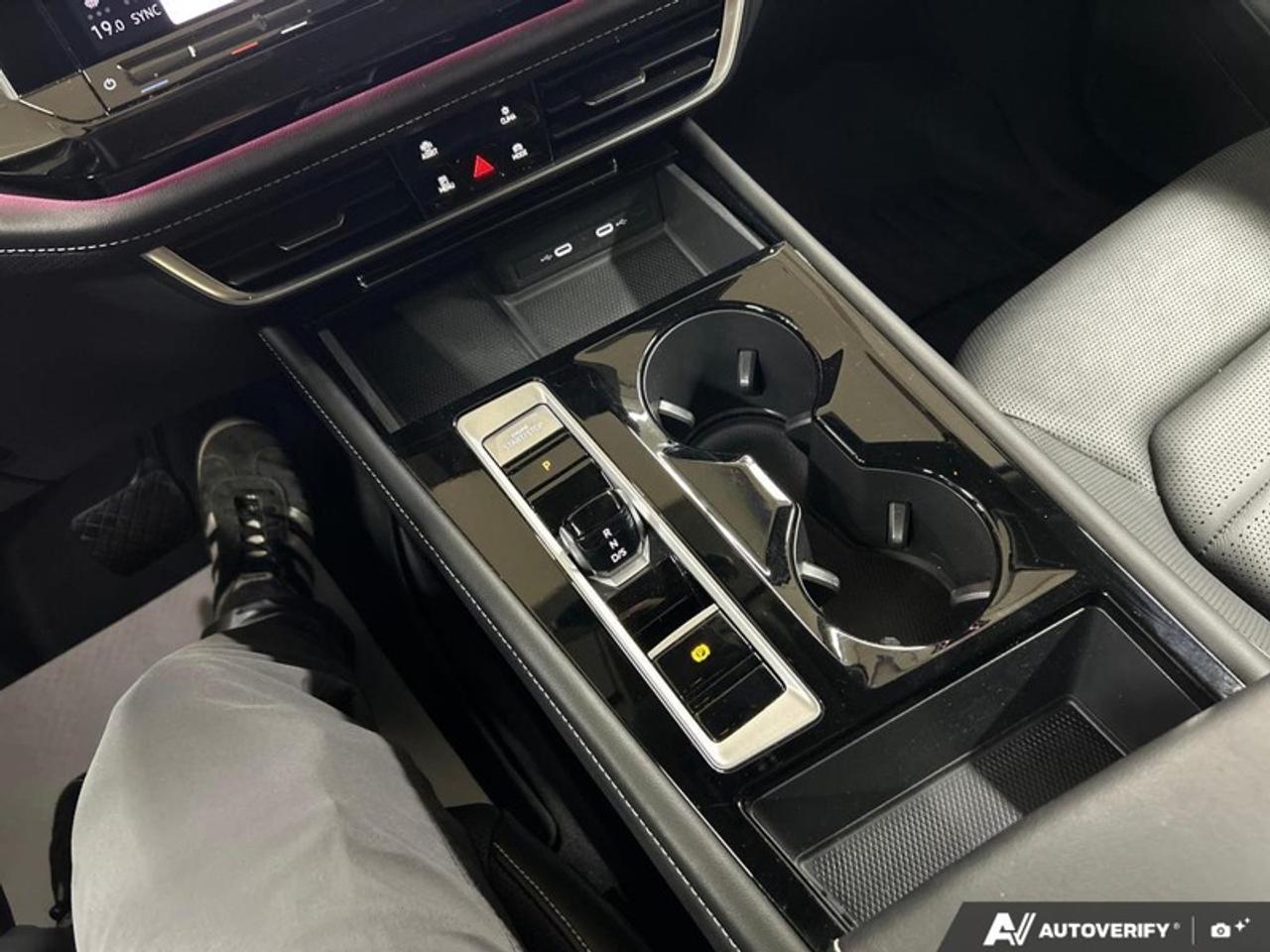 2024 Volkswagen Atlas Highline 2.0 TSI  - Navigation Photo