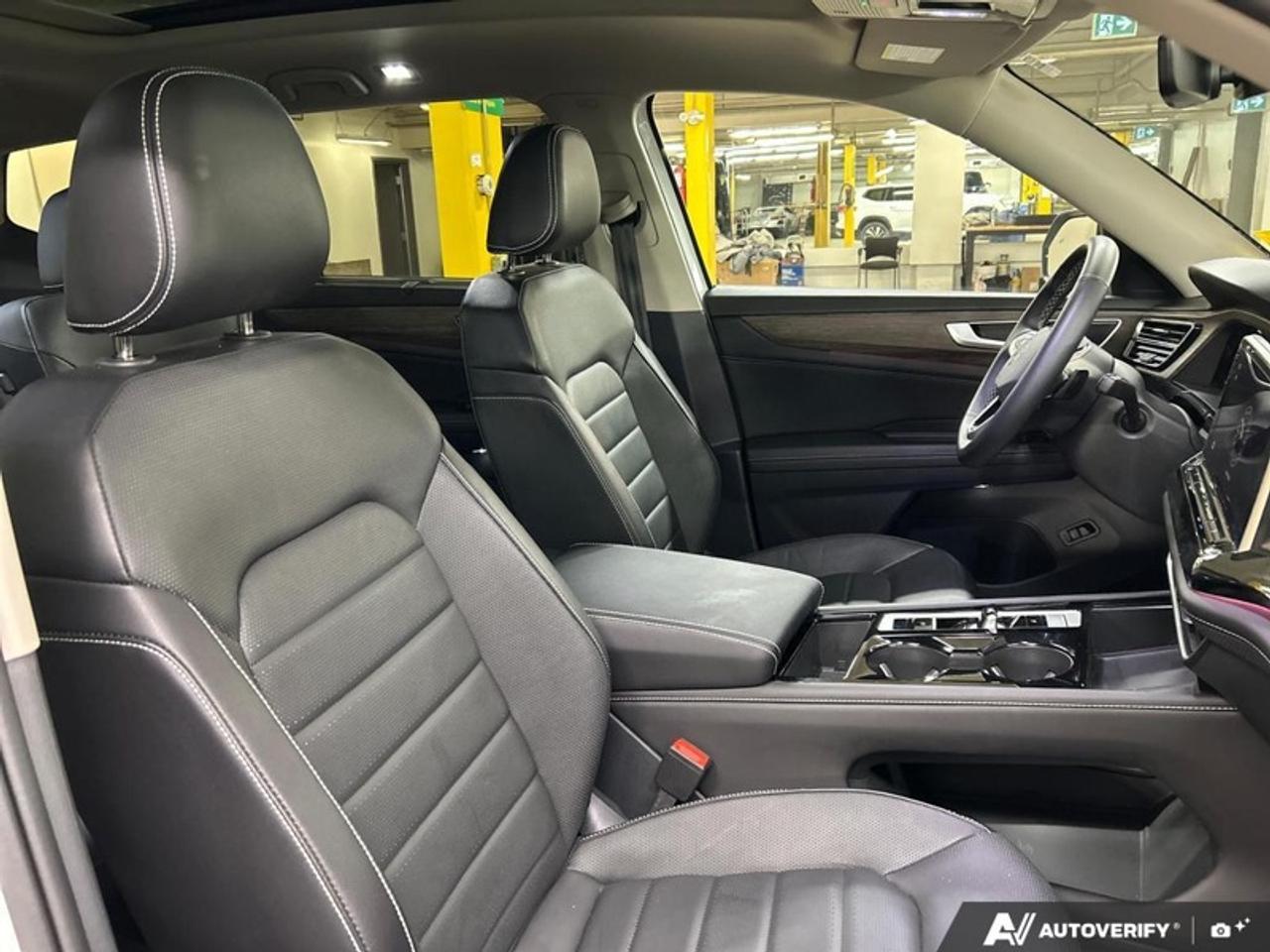 2024 Volkswagen Atlas Highline 2.0 TSI  - Navigation Photo