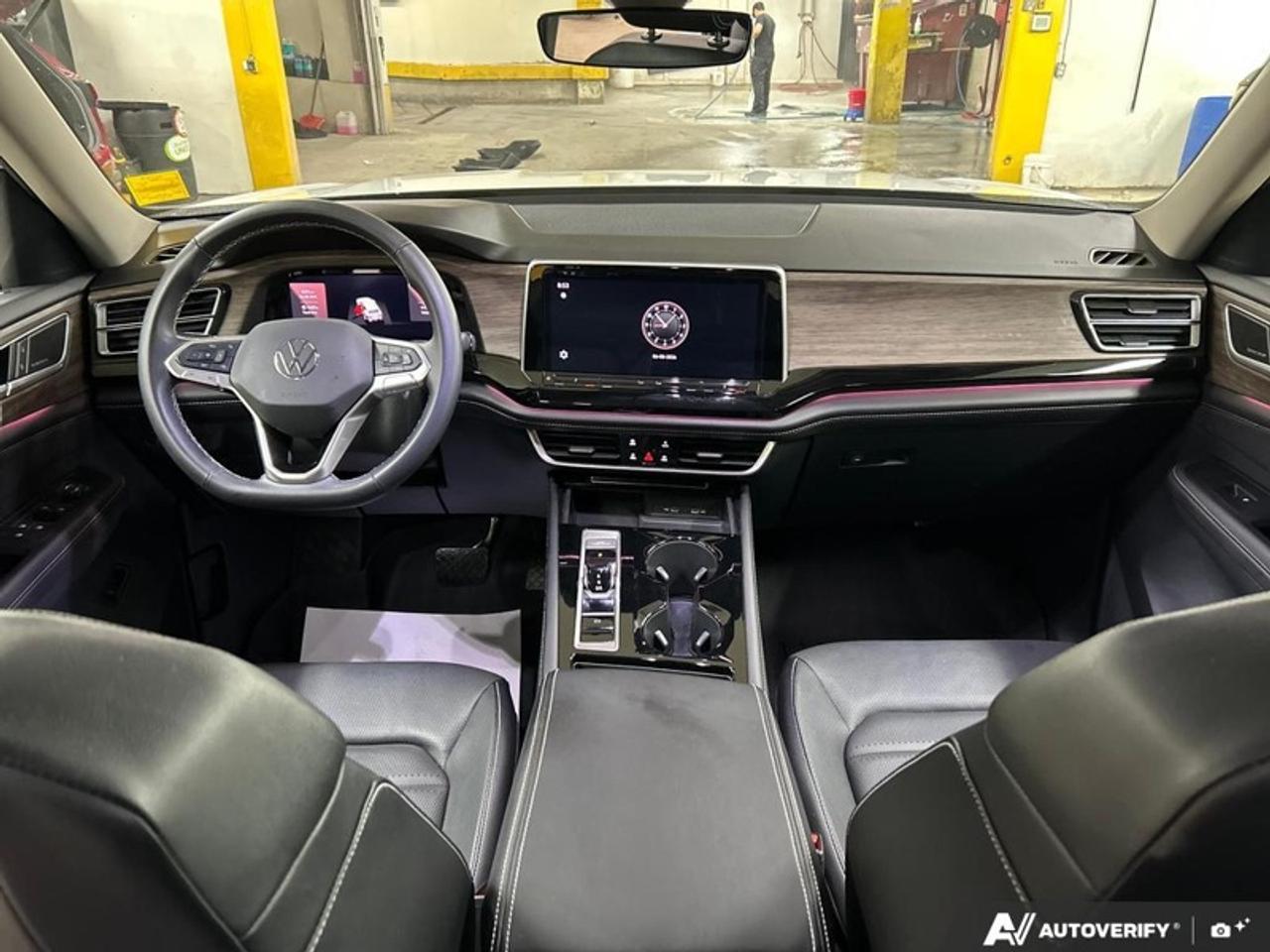 2024 Volkswagen Atlas Highline 2.0 TSI  - Navigation Photo
