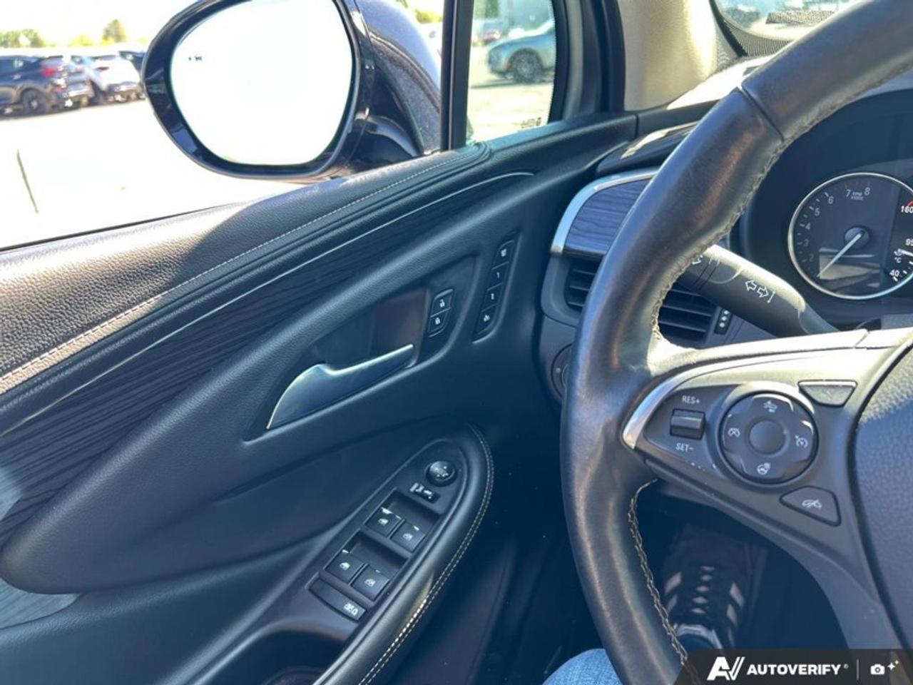 2018 Buick Envision Premium  - Leather Seats -  Heated Seats Photo