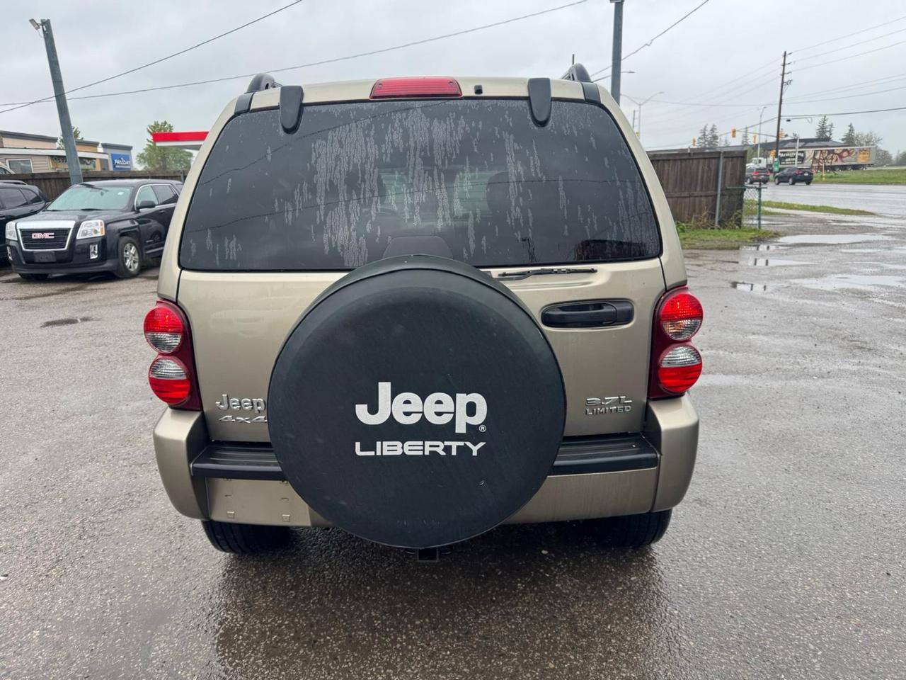 2007 Jeep Liberty AS IS, Limited Edition, ONLY 81KMS, RUNS WELL, Photo