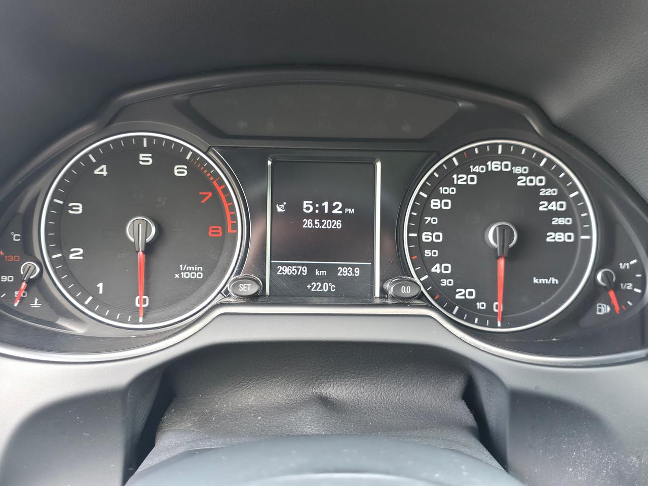2013 Audi Q5 2.0L Premium Plus *CLEAN CARFAX* Photo