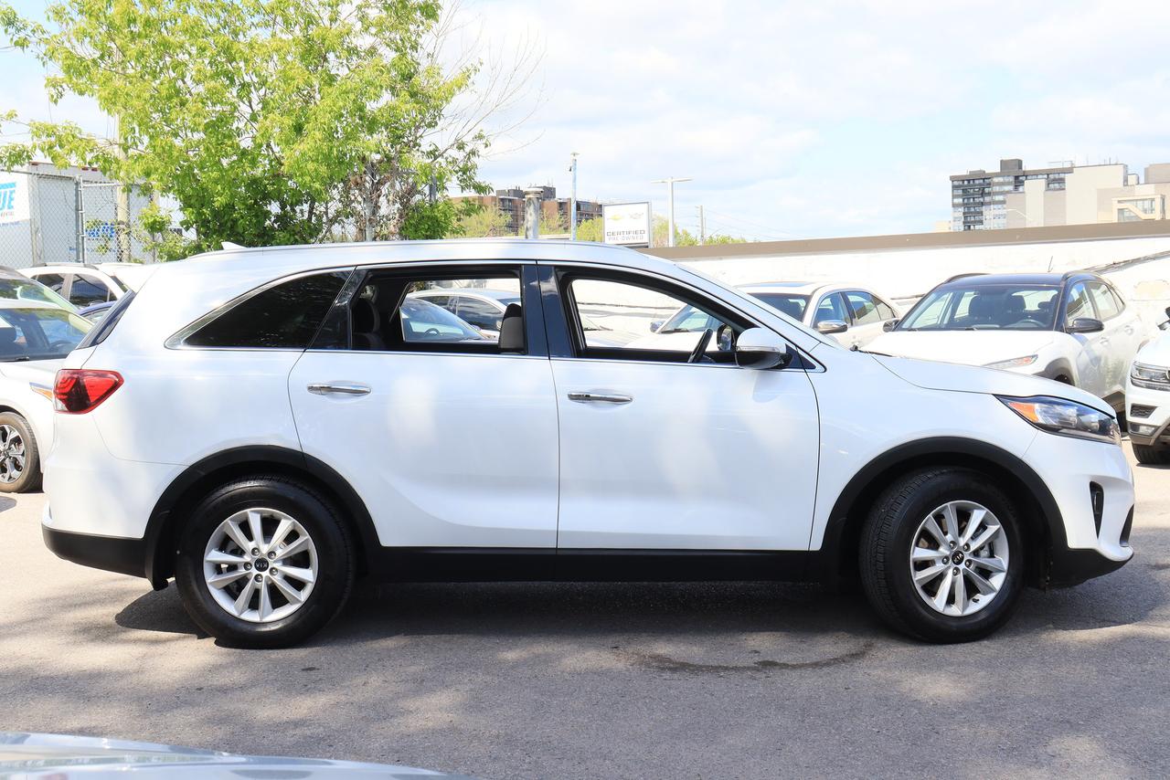2019 Kia Sorento LX | AWD | 7 Seater | CarPlay | Cam | Alloys ++ Photo10