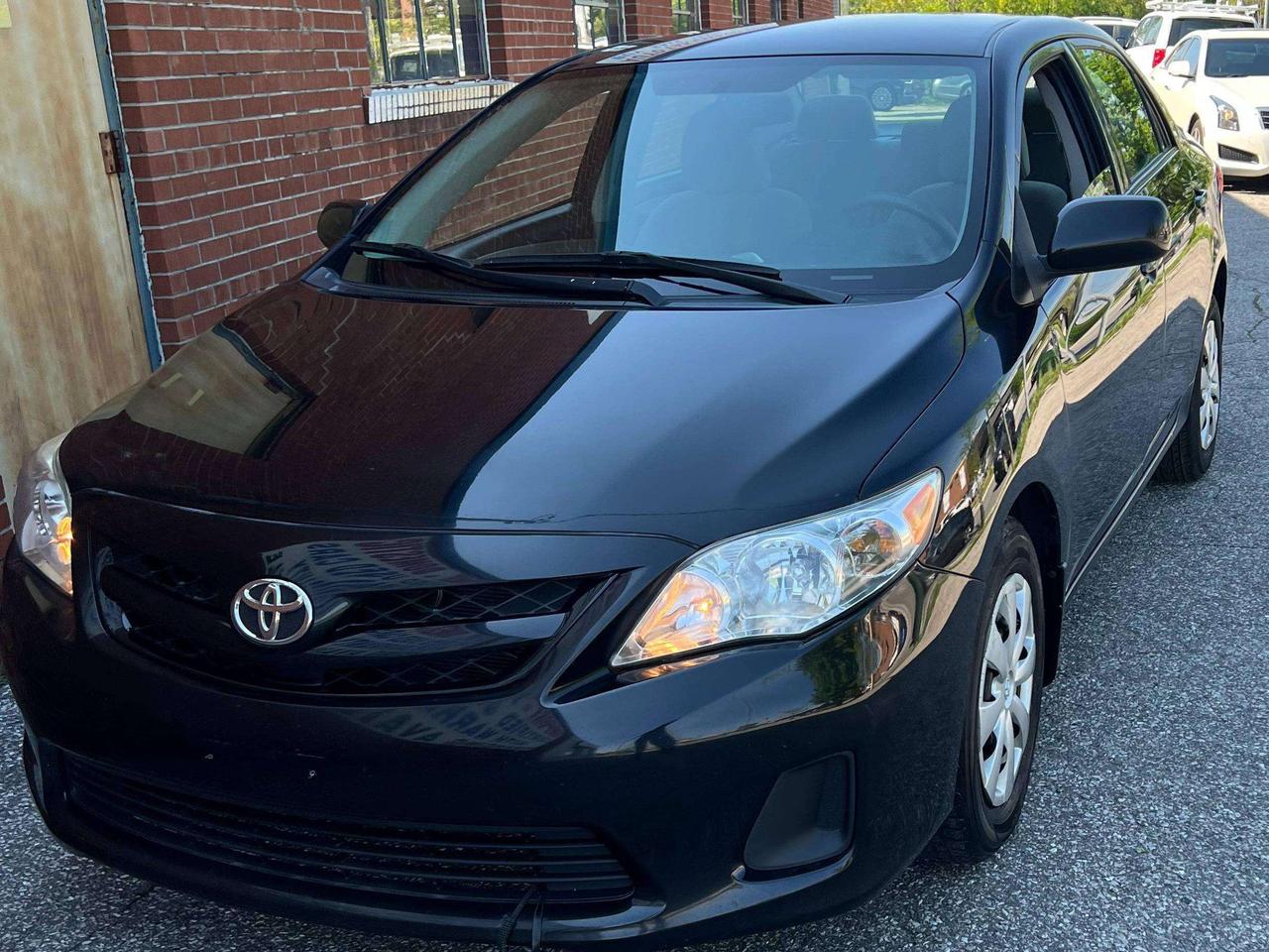 2011 Toyota Corolla CE Photo