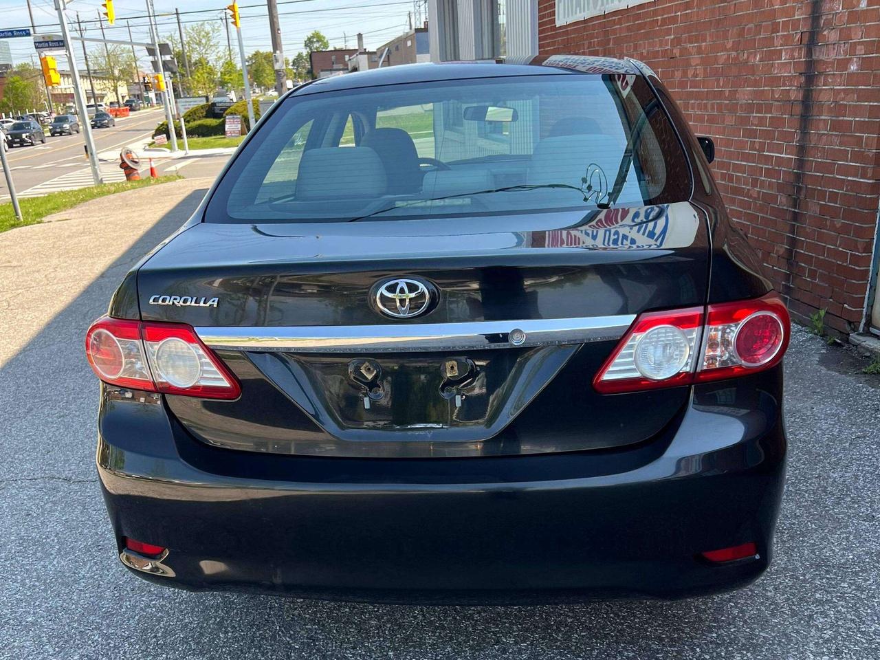 2011 Toyota Corolla CE Photo