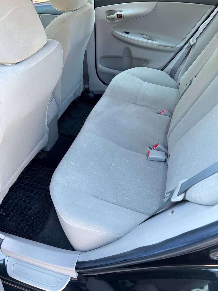 2011 Toyota Corolla CE Photo