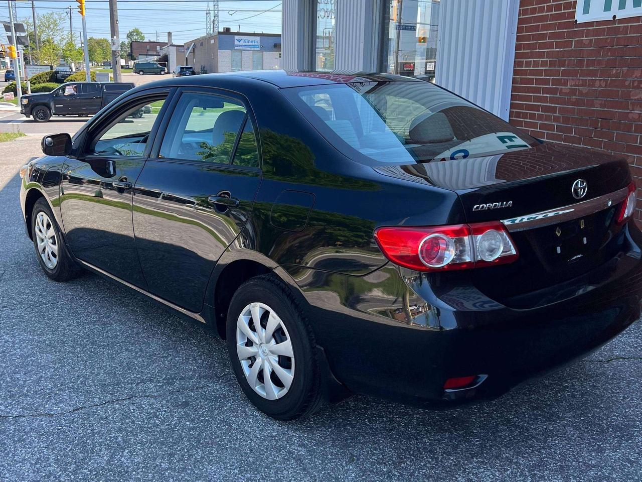 2011 Toyota Corolla CE Photo