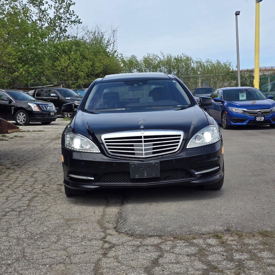 2012 Mercedes-Benz S-Class S 550 LWB 4MATIC Photo