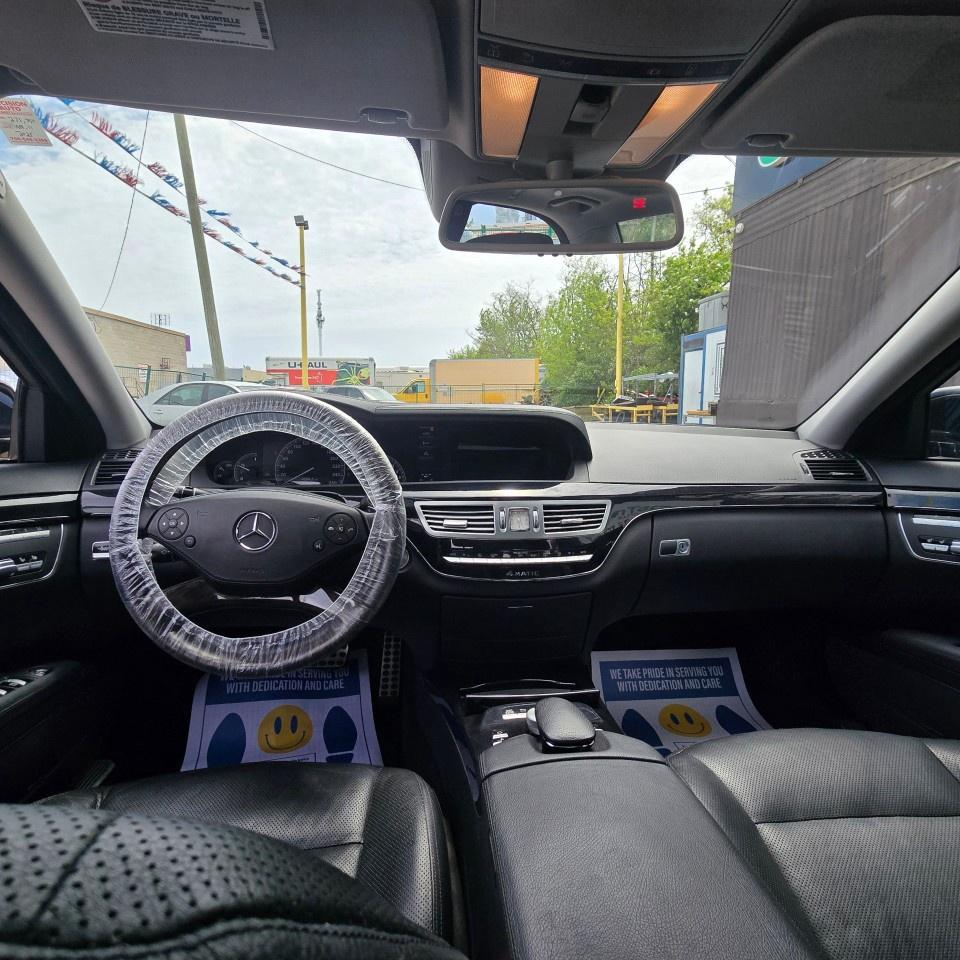 2012 Mercedes-Benz S-Class S 550 LWB 4MATIC Photo