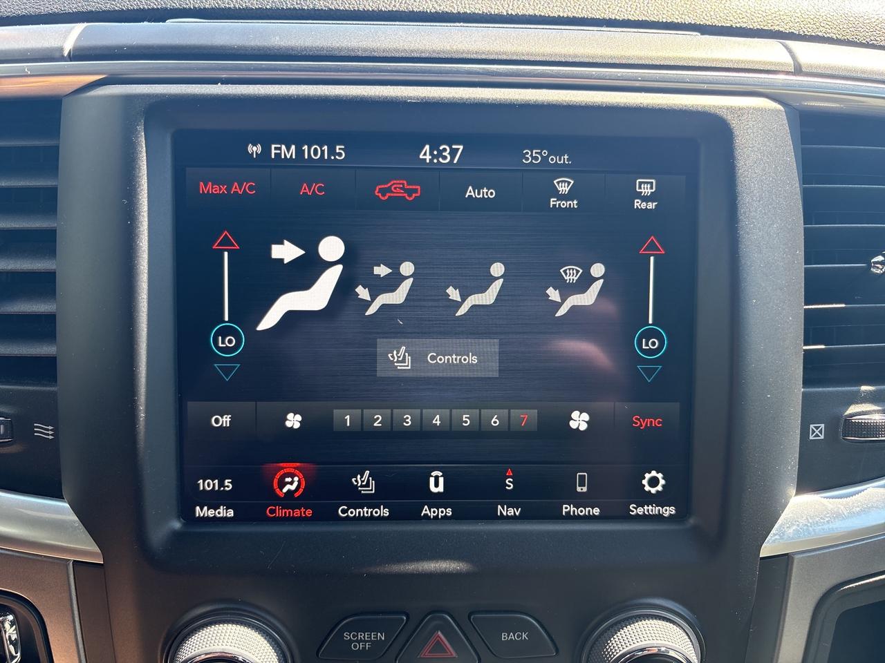 2022 RAM 1500 Classic WARLOCK Photo