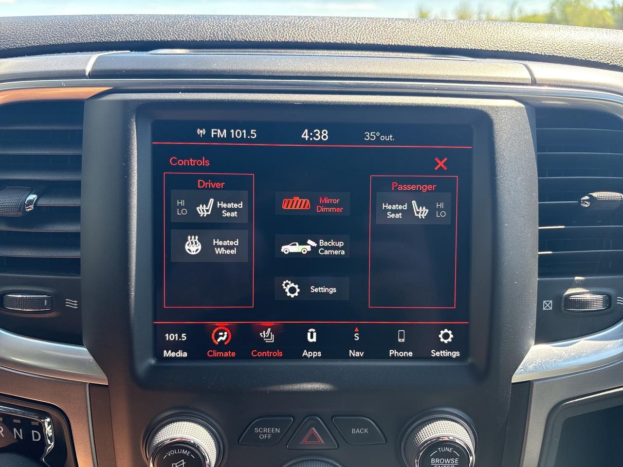 2022 RAM 1500 Classic WARLOCK Photo