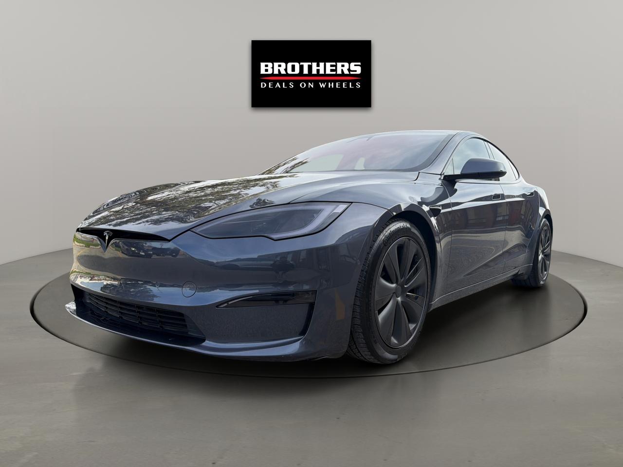 2022 Tesla Model S AWD No Accidents Photo