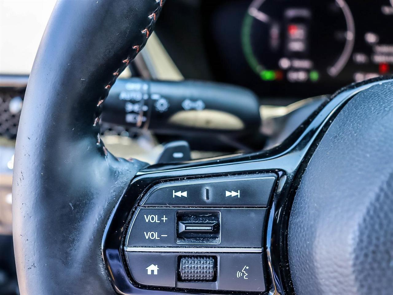 2024 Honda CR-V Hybrid Touring Photo