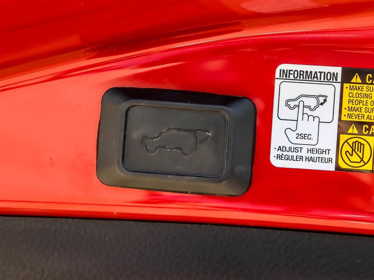 2013 Toyota RAV4 LIMITED  Photo