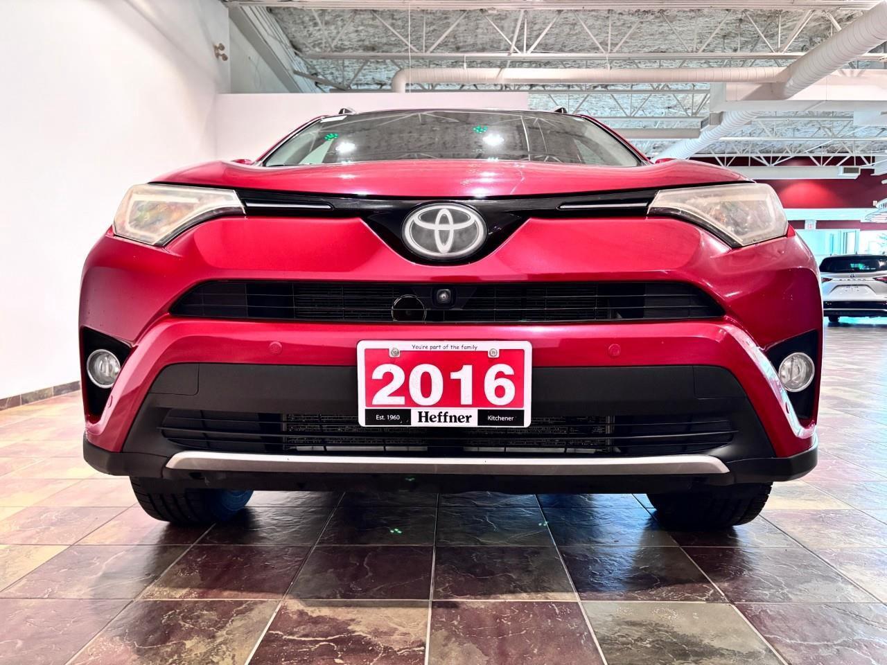 2016 Toyota RAV4 LIMITED  Photo