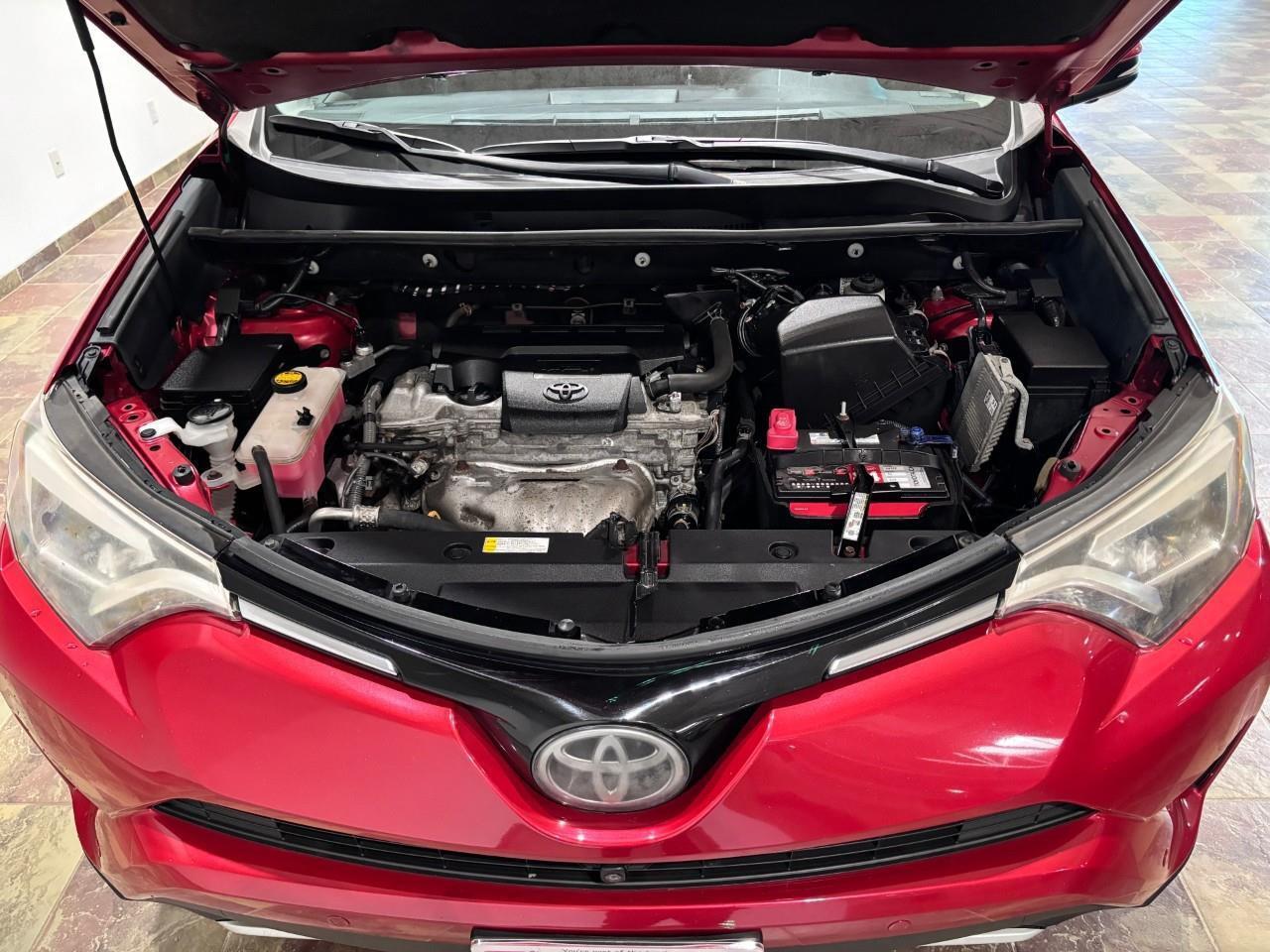 2016 Toyota RAV4 LIMITED  Photo