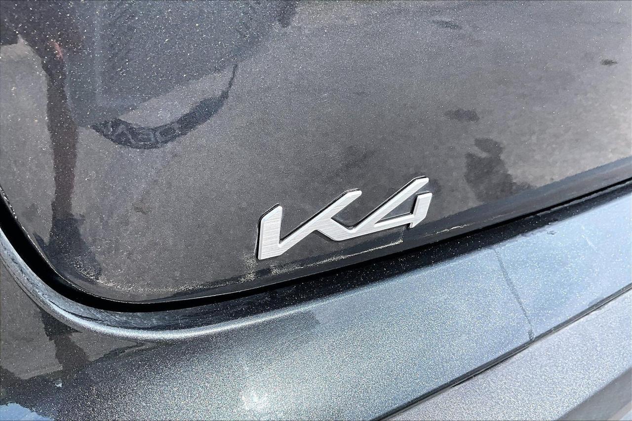 2026 Kia K4 LX   ACCIDENT FREE   LIKE NEW   LOW KM Photo