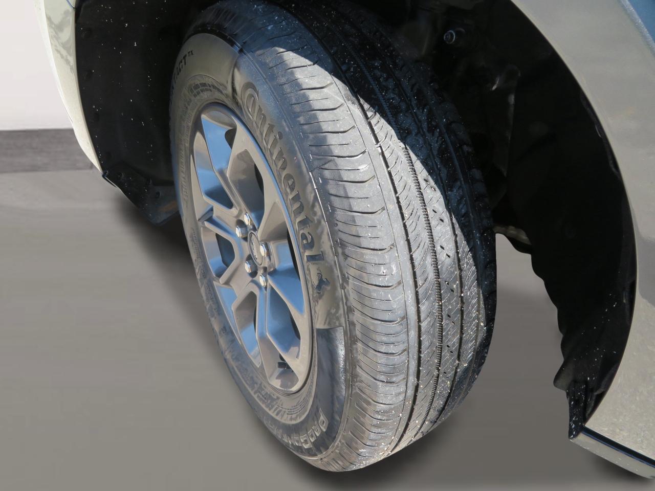 2024 Ford Maverick XLT FWD SuperCrew Photo