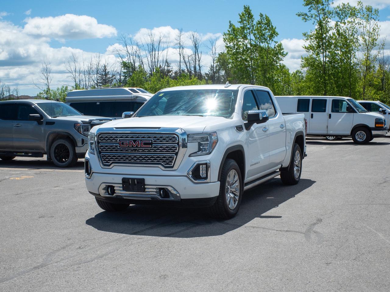 2019 GMC Sierra 1500 Denali - Blind Spot Monitor   Stability Control Photo
