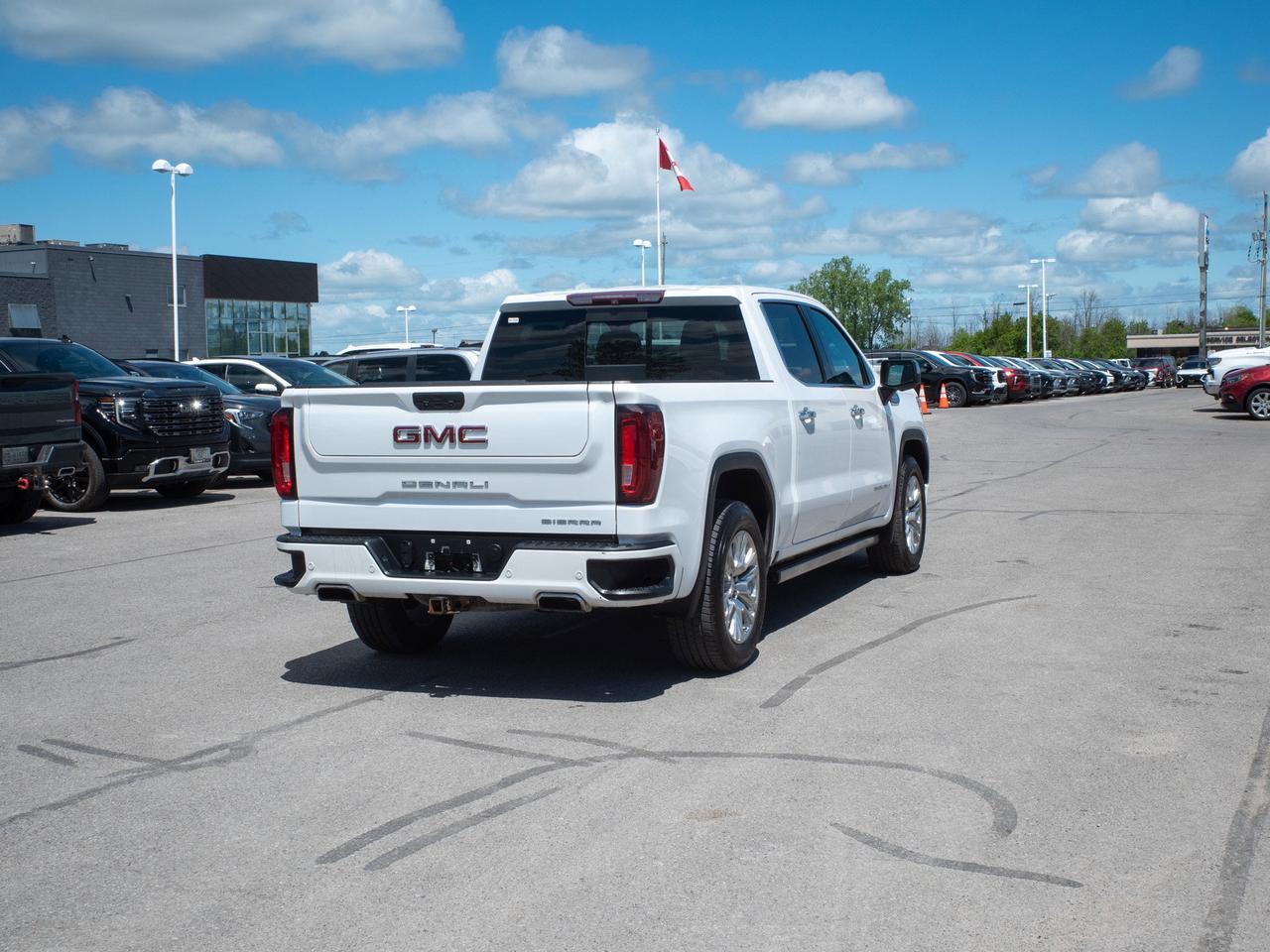 2019 GMC Sierra 1500 Denali - Blind Spot Monitor   Stability Control Photo